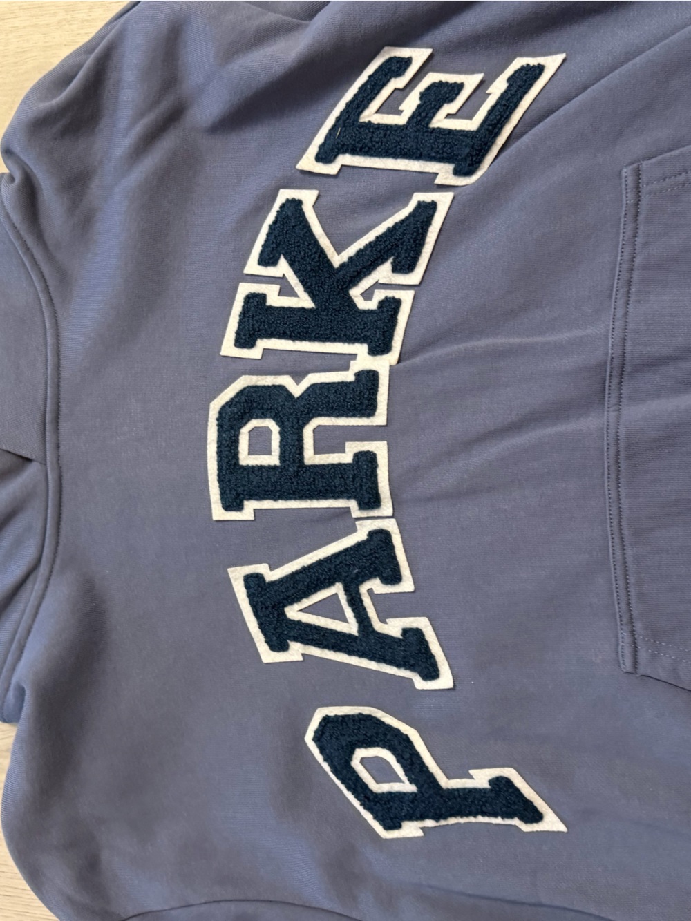 Parke sweatshirt blue with denim patch - Picture 3 of 7